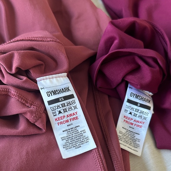 Gymshark Women’s Mix of Red & Burgundy Leggings and Tops - Picture 5 of 6